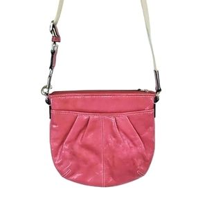 PINK patten leather small bag with Canvas cream strap.